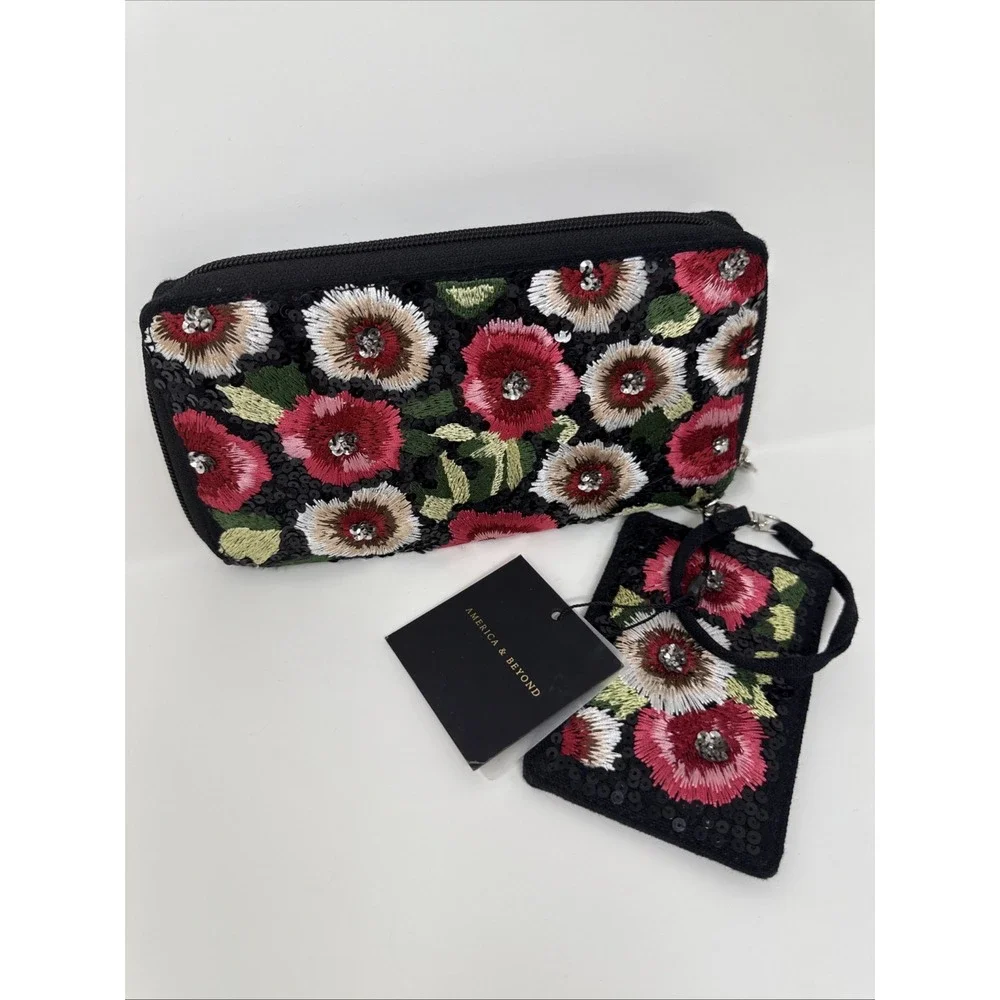 America & Beyond Trendy Beaded Embroidered Sequin Pouch Wristlet Wallet Roses - Picture 1 of 7